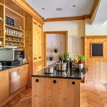 Schider - Boutique Aparthotel 4*